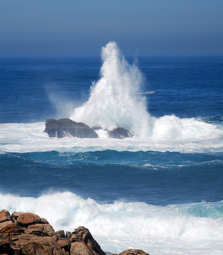 Negro como el mar (2017)
