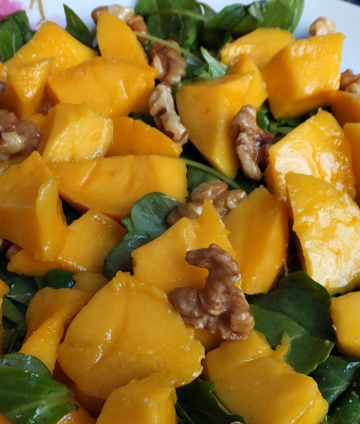 Ensalada de rúcula y&nbsp;mango
