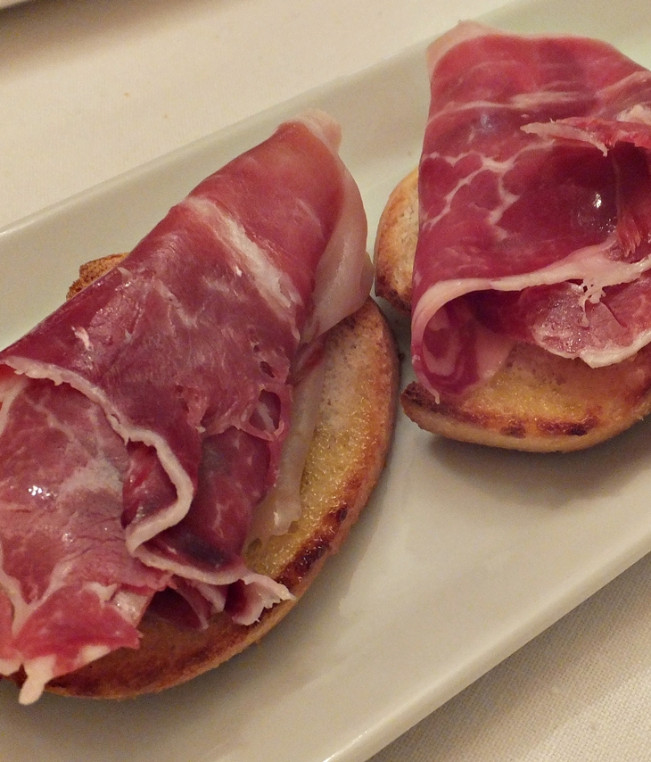 Tosta con jamón