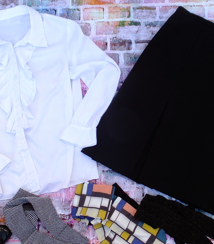 Falda negra, blusa blanca (2008)