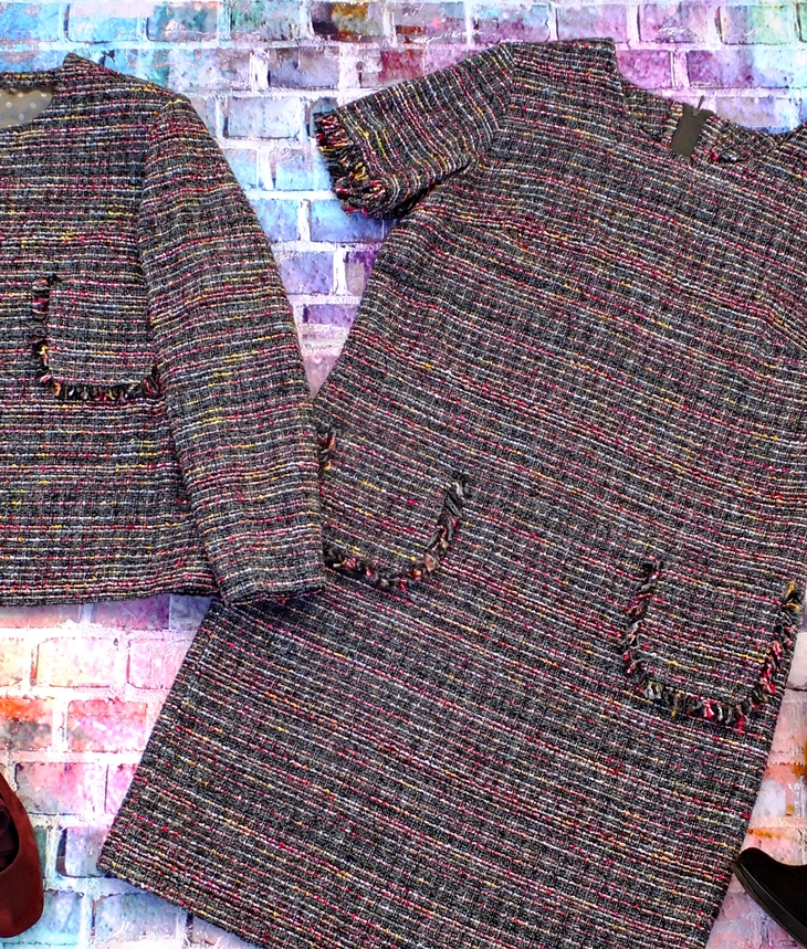 Vestido y chaqueta gris a rayas (2018)