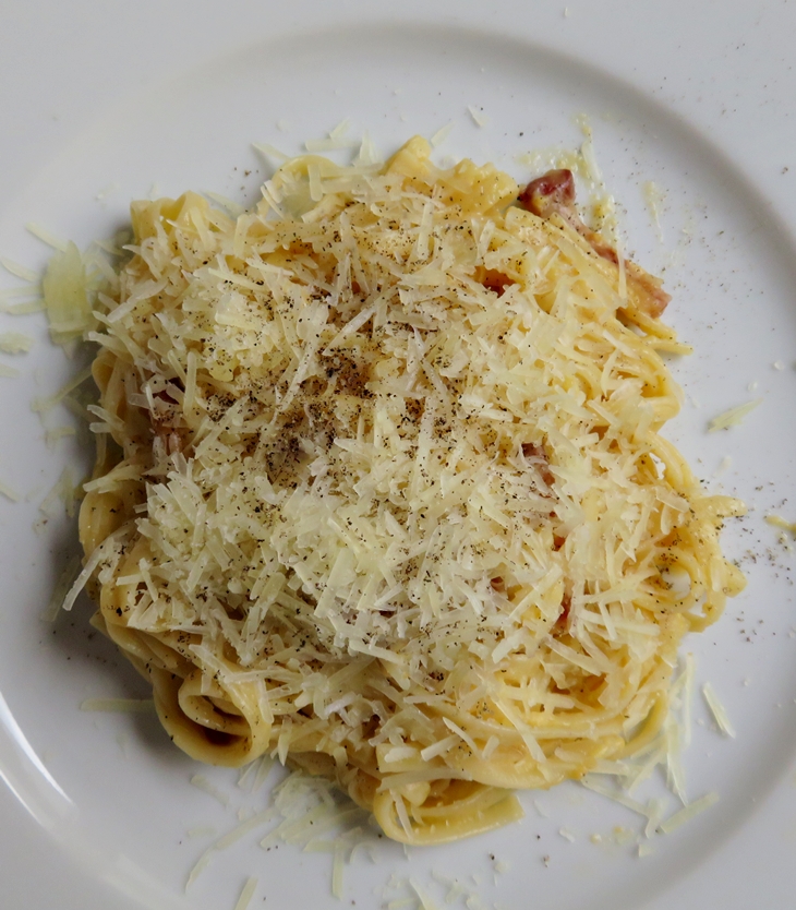 Espaguetis a la&nbsp;carbonara