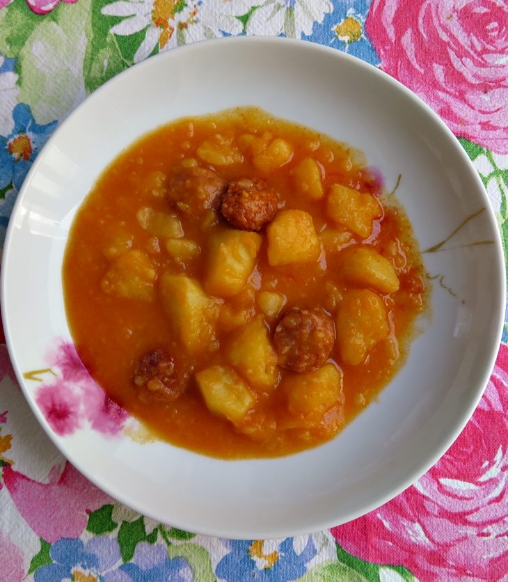 Patatas a la&nbsp;riojana