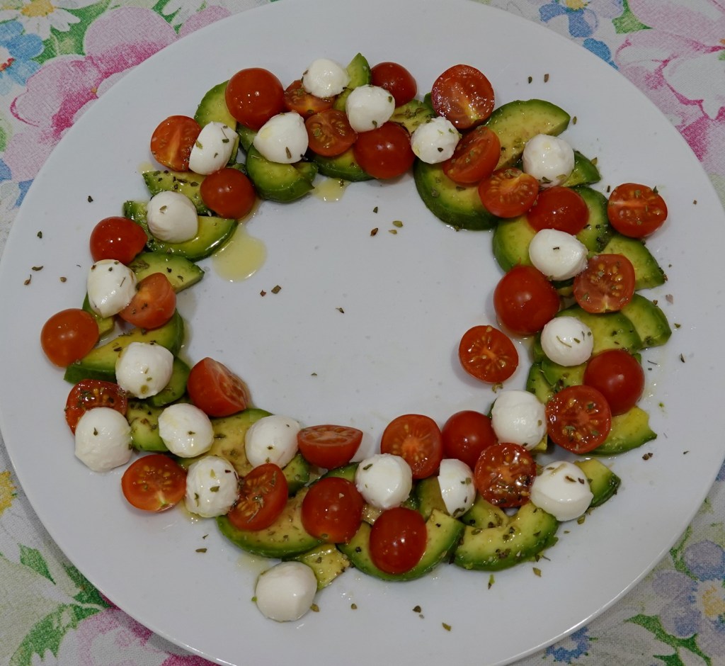 Ensalada tricolore clásica y&nbsp;navideña