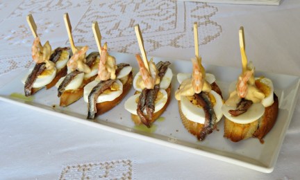 Pincho pan huevo gamba 1