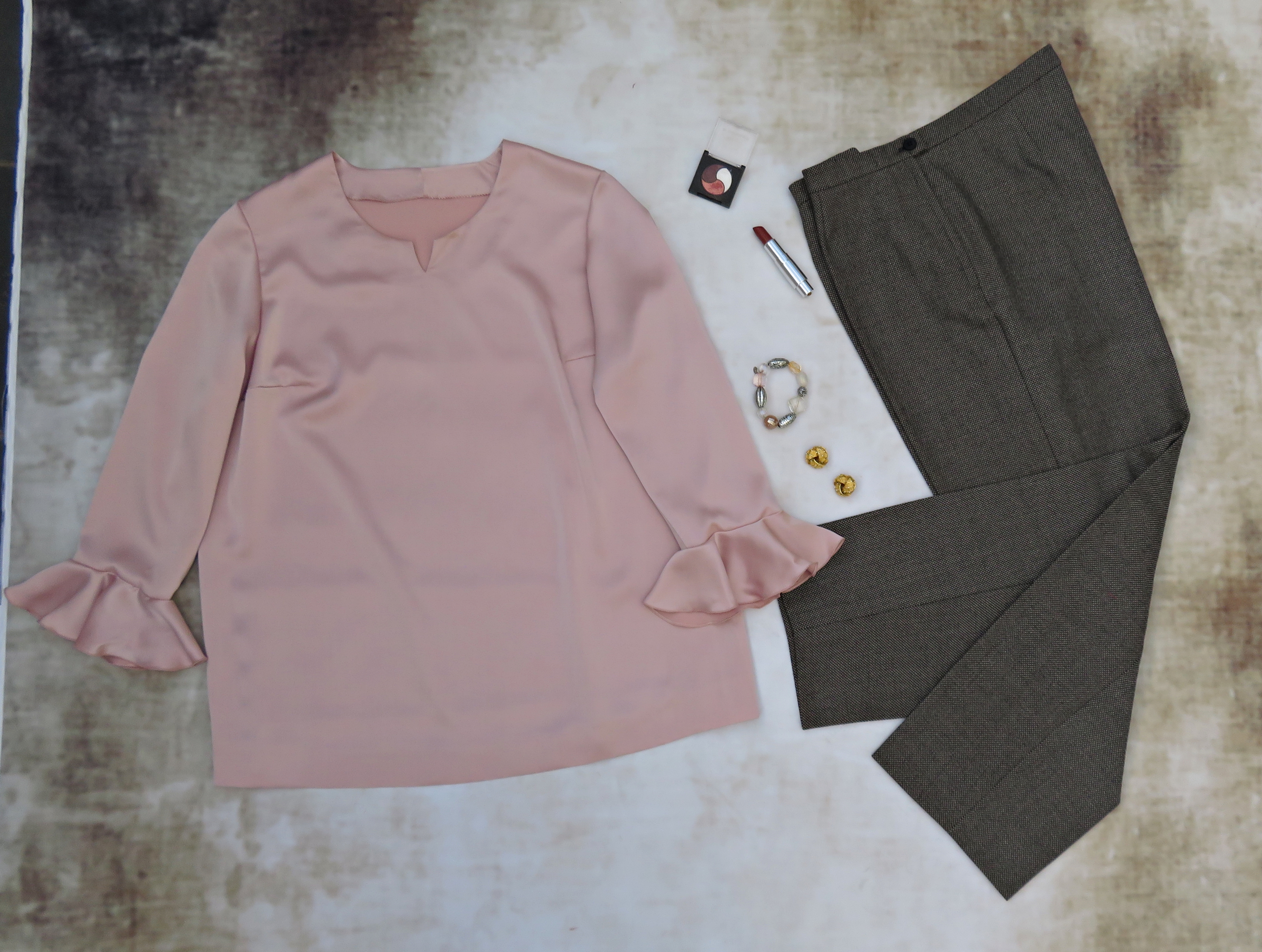 Pantalón ojo perdiz blusón rosa D