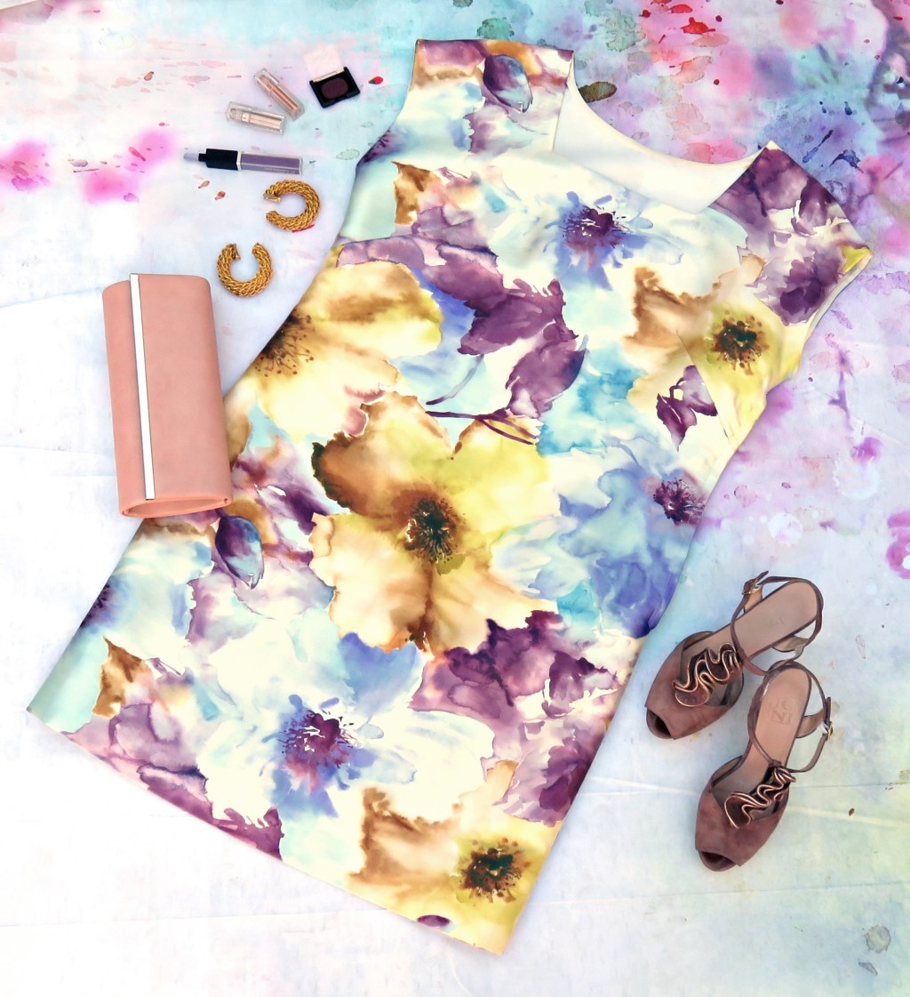 Vestido de flores malvas&nbsp;(2011)