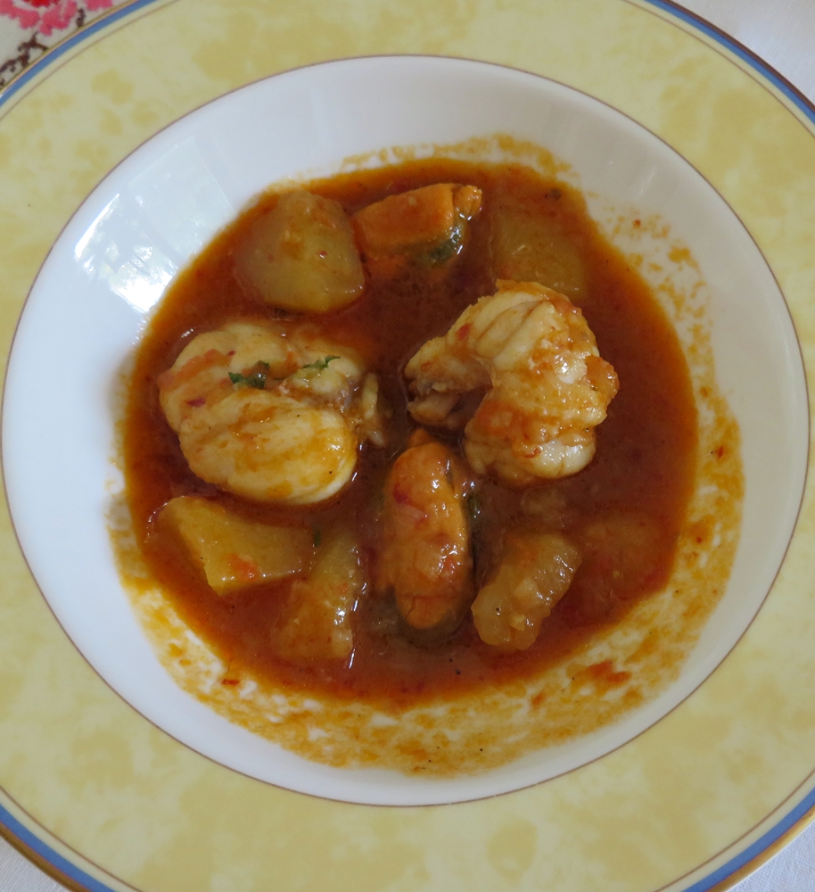 Suquet de rape y&nbsp;mejillones