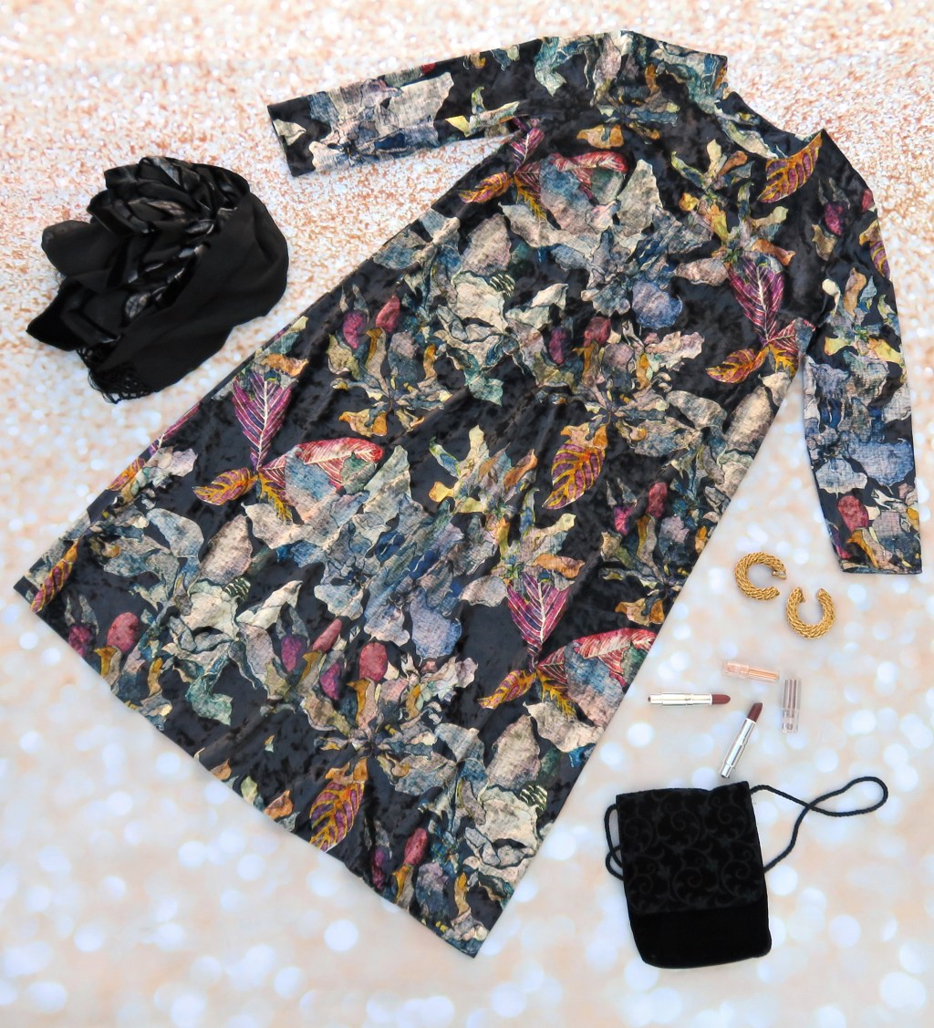 Vestido largo de terciopelo&nbsp;(2021)