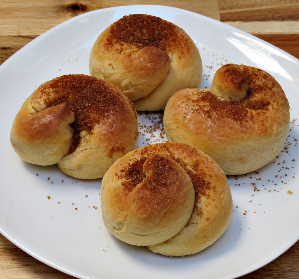 Bollos con manzanas y&nbsp;pasas
