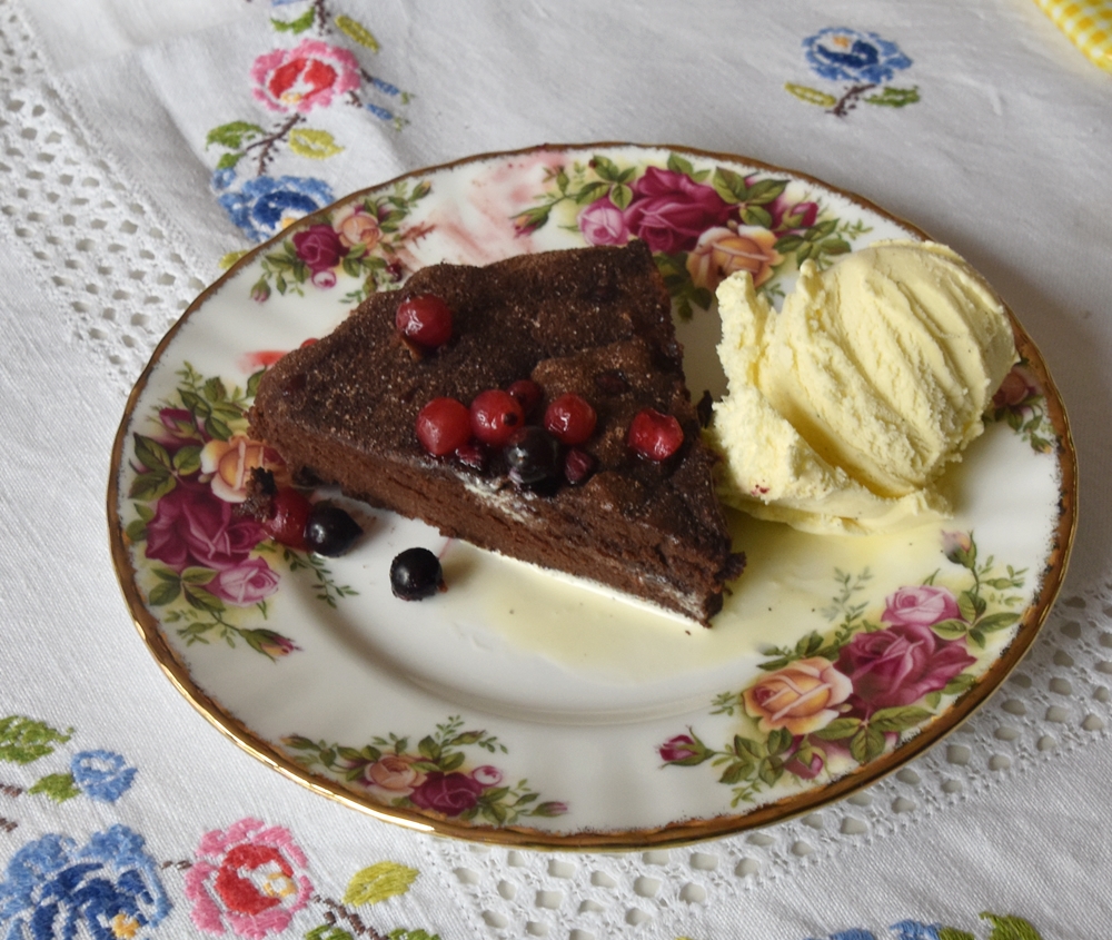 Tarta de chocolate y mantequilla salada