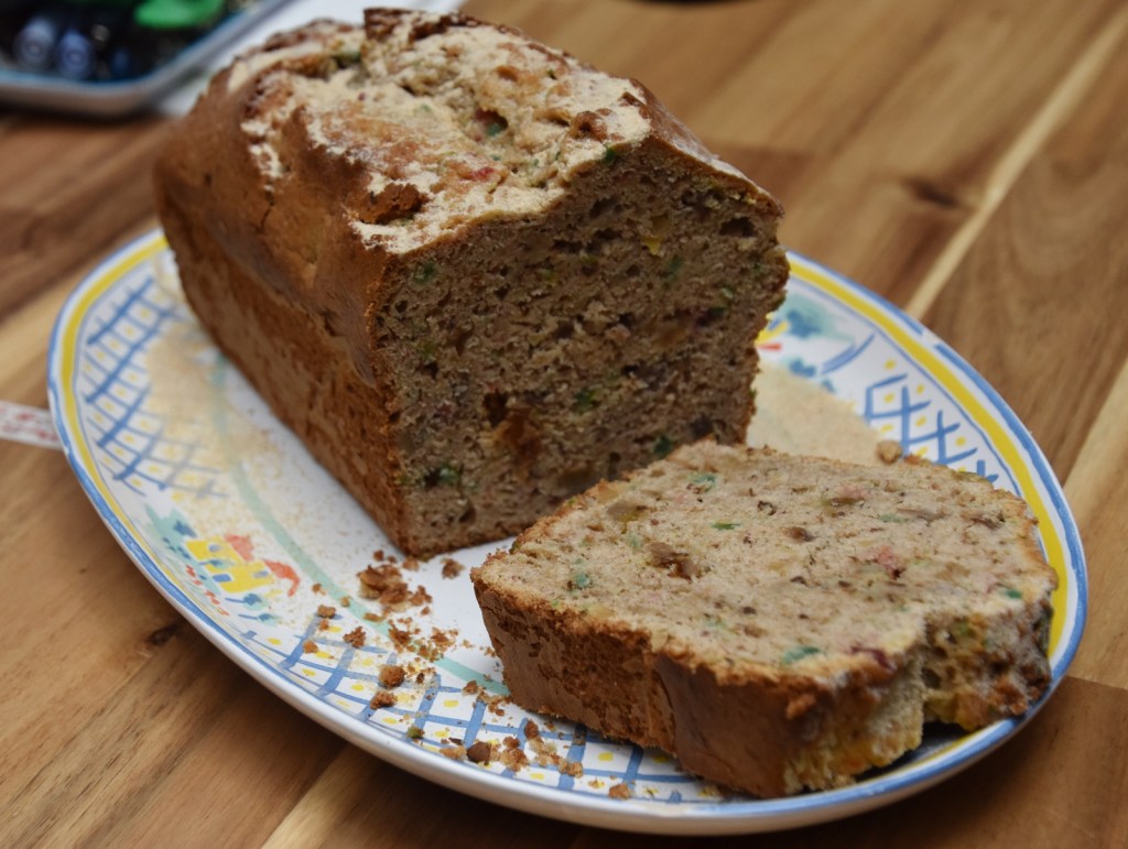 Cake especiado con frutos secos y ron