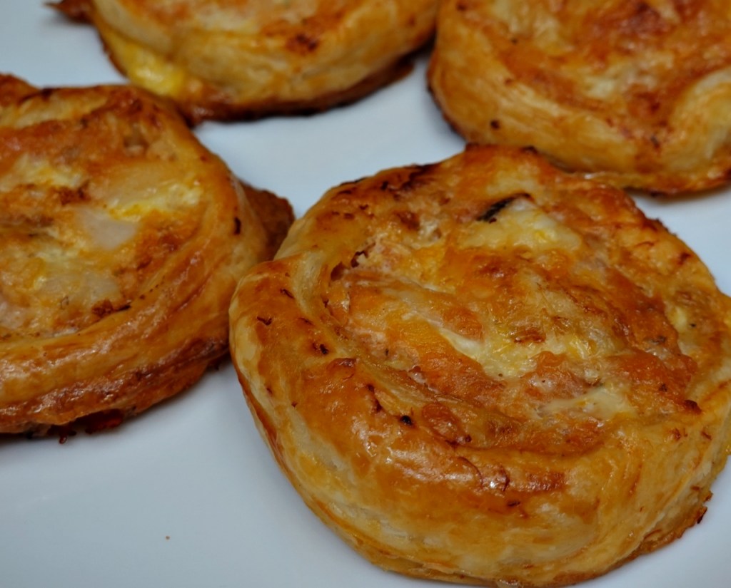 Caracolas de merluza y&nbsp;langostinos